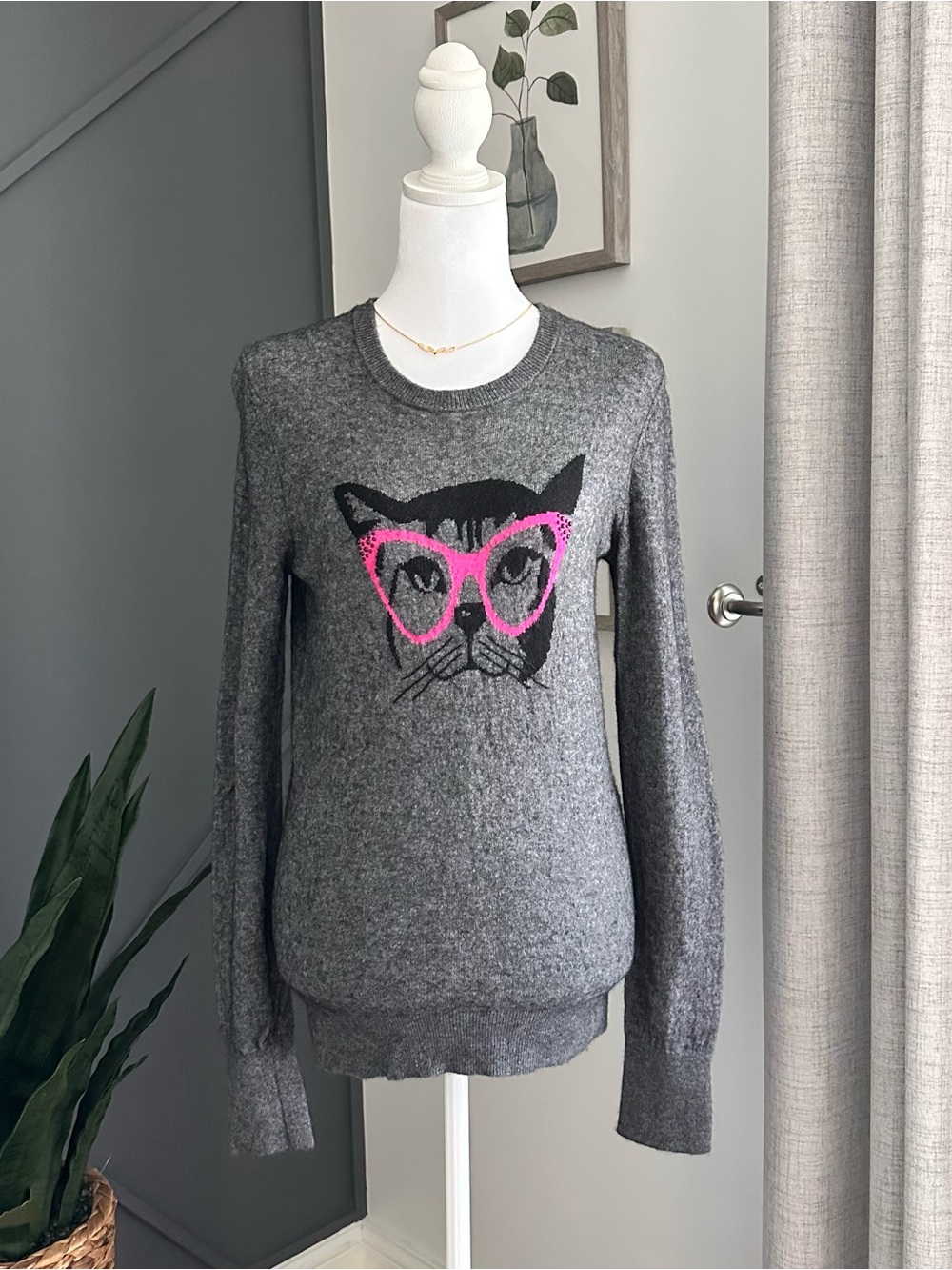 C. Wonder Gray Sweater with Pink-Glasses Cat Motif